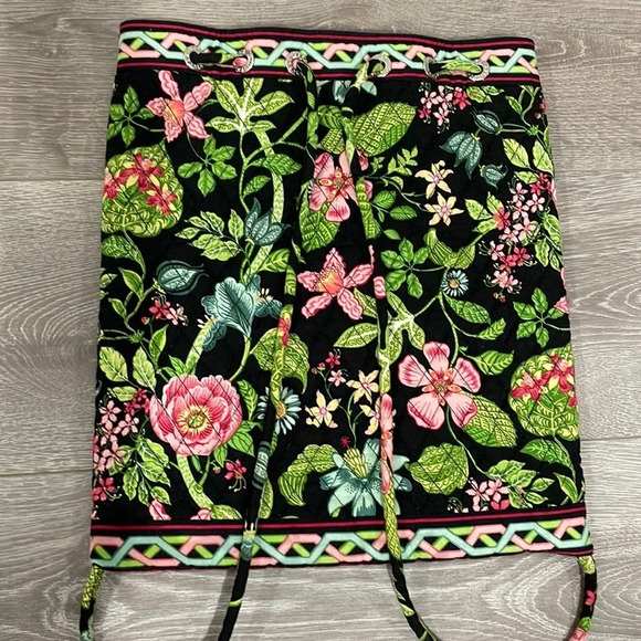 Vera Bradley Retired Botanica Backsack - Picture 6 of 15